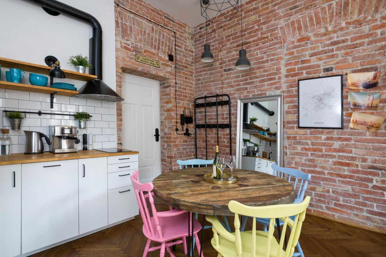 Discover Krakow Apartments - 3 Rakowicka St - Amazing Loft Near Main Station - Netflix Eksteriør billede