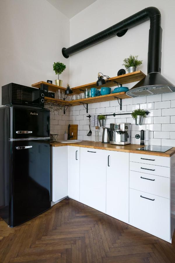 Discover Krakow Apartments - 3 Rakowicka St - Amazing Loft Near Main Station - Netflix Eksteriør billede